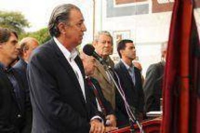 Rodolfo Urtubey habilit� obras del Fondo de Reparaci�n Hist�rica