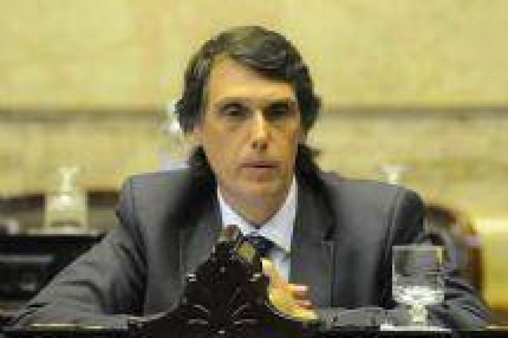Pablo Kosiner: �Urtubey representa un modelo de gesti�n sobre los problemas cotidianos de los salte�os�