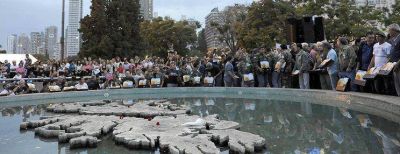 Homenajes en Rosario y todo el pa�s a los h�roes de Malvinas