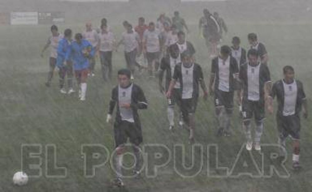 El Fort�n pesc� un gol y sac� ventaja