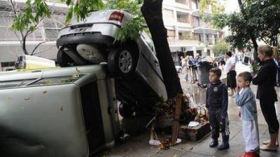 Seis muertos en Capital y dos en el Gran Buenos Aires por la tormenta