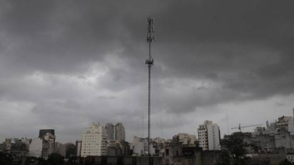 El tiempo continuar� inestable y reci�n el viernes dejar� de llover