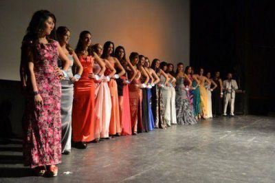 Las candidatas a Reina Provincial del Turismo llegan a la ciudad capital