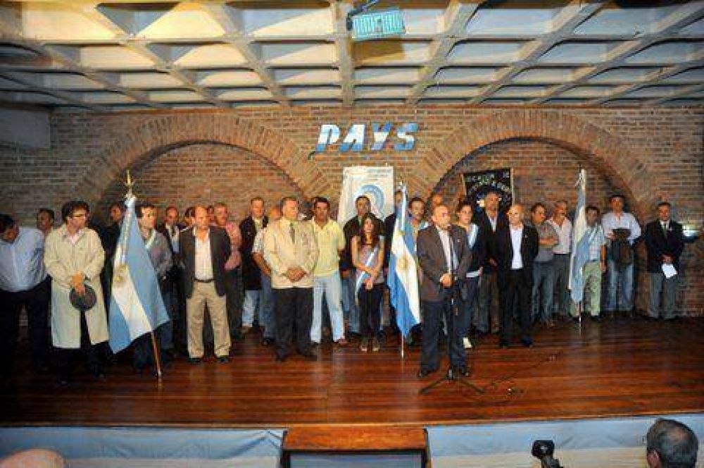 Se realiz� el Homenaje a los Veteranos y Ca�dos en Malvinas