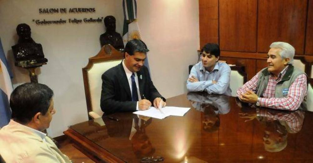 Gobierno y ATE acordaron un aumento salarial del 22 por ciento