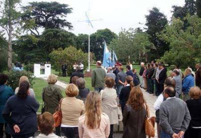 Se conmemor� "D�a del veterano y los ca�dos en la Guerra de Malvinas"