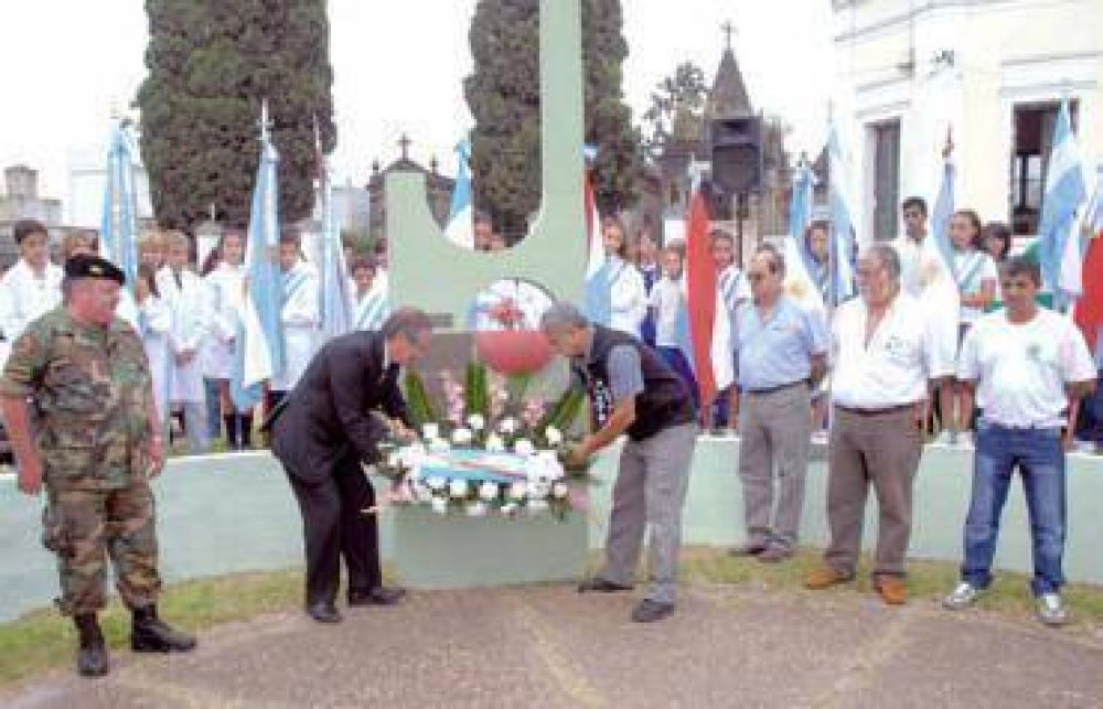 Recordaron a los ca�dos en Malvinas
