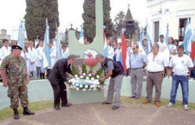 Recordaron a los ca�dos en Malvinas