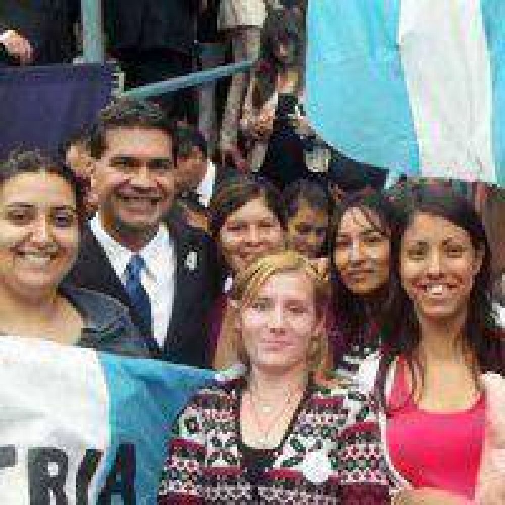 La Juventud de la Concertaci�n particip� del homenaje por Malvinas