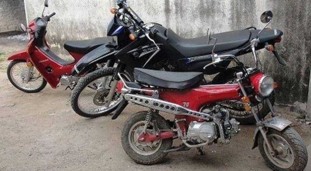 Desmantelan tres desarmaderos de motos