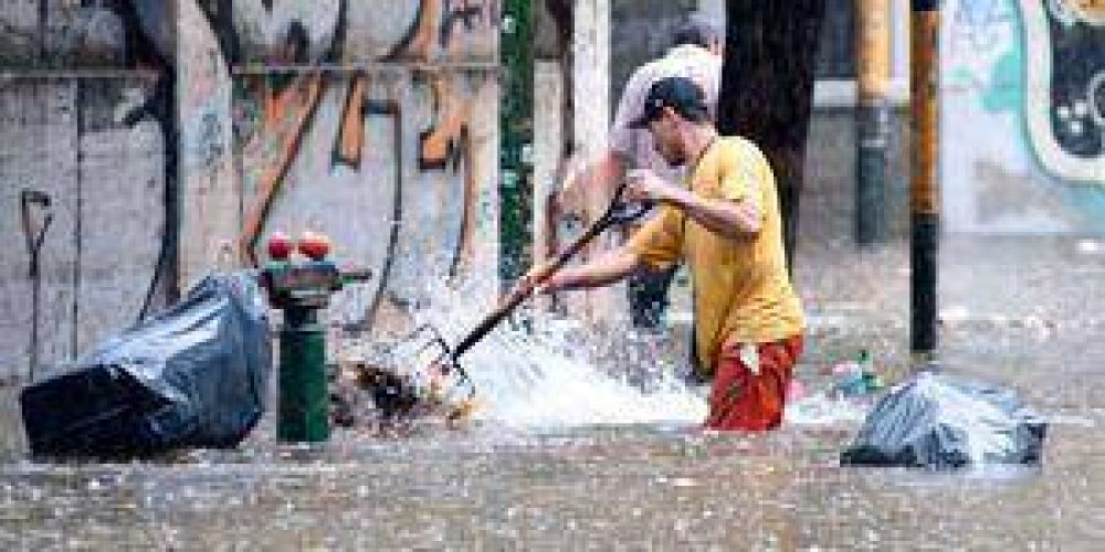 Capital: Cruces por falta de obras tras inundaciones