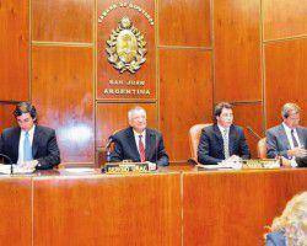 Con remodelaciones en la Legislatura Gioja abre hoy las sesiones ordinarias