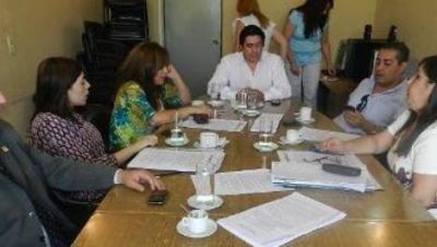 Diputados del FV pedir�n informes por las denuncias al FCS