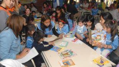 M�s de 5.000 catamarque�os participar�n en la edici�n 2013 de la Marat�n de Lectura