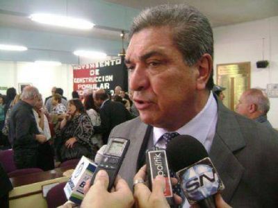 Enrique Slezack: �Berisso vuelve a tener identidad del trabajo�