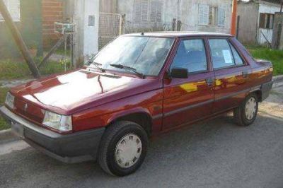 Robaron auto desde c�ntrica esquina