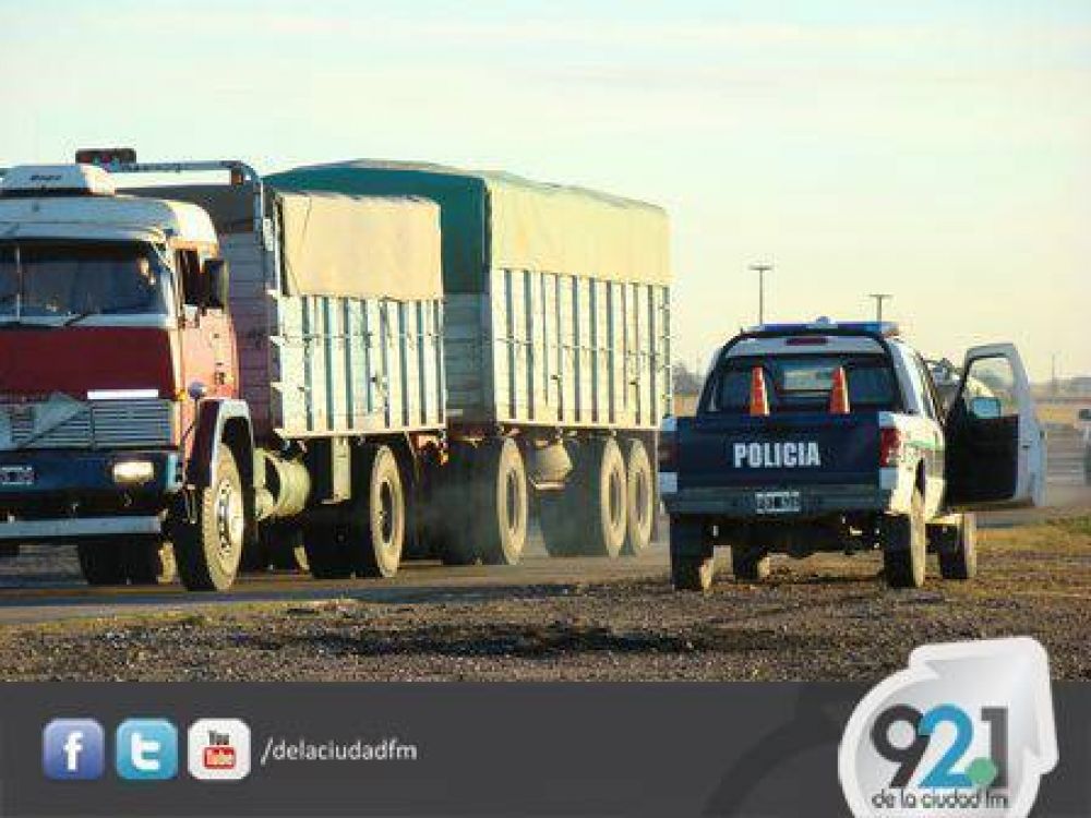 En cercan�as de Guamin� le robaron a los pasajeros de un micro