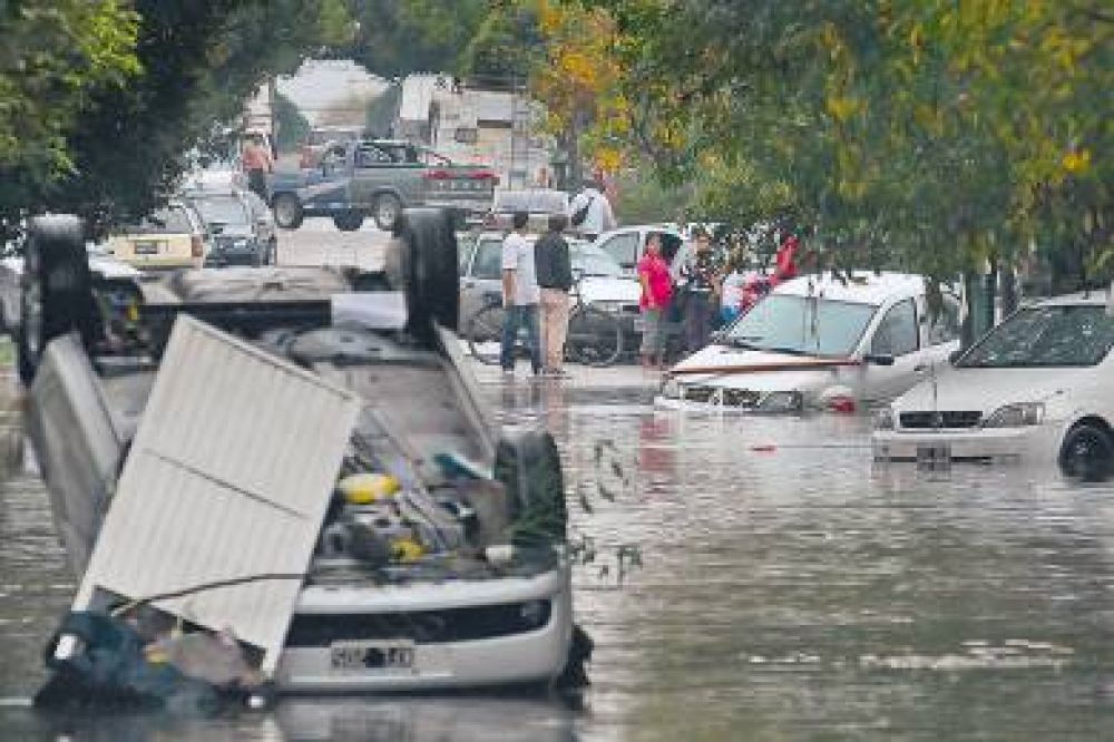 El Gobierno del Chubut promueve campa�a solidaria por los afectados en La Plata