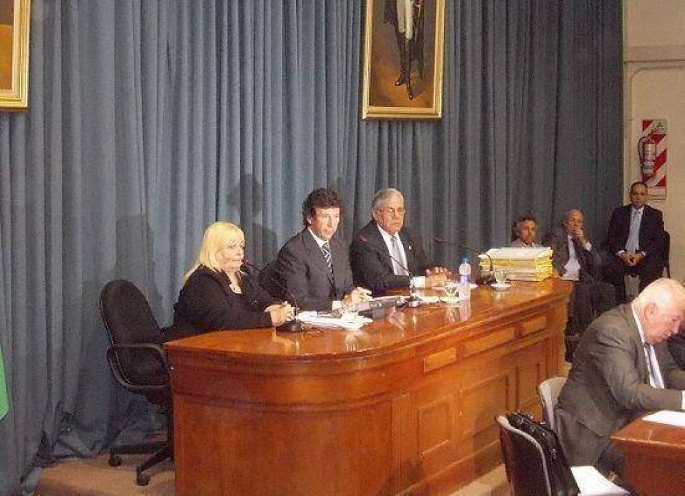 Gustavo Posse abri� las sesiones ordinarias en el HCD de San Isidro