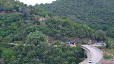 Provincia proh�be avanzar en un loteo en La Quebrada