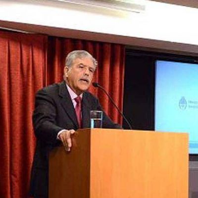 De Vido inform� que el n�mero de hogares sin luz descendi� a 68.000