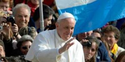 Inundaciones: El Papa envi� su solidaridad