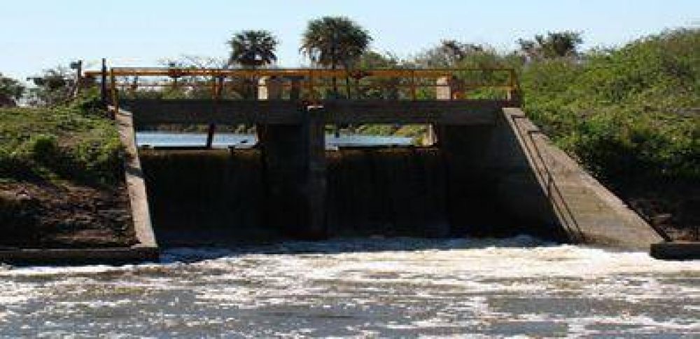 En nueve a�os la provincia logr� aumentar en un 217% la producci�n de agua potable