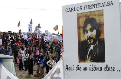 A seis a�os de Carlos Fuentealba paro, actos y movilizaci�n