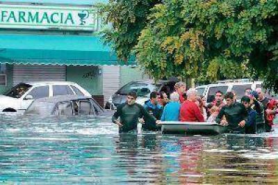 Al menos 48 muertos y numerosos santiague�os afectados por el temporal