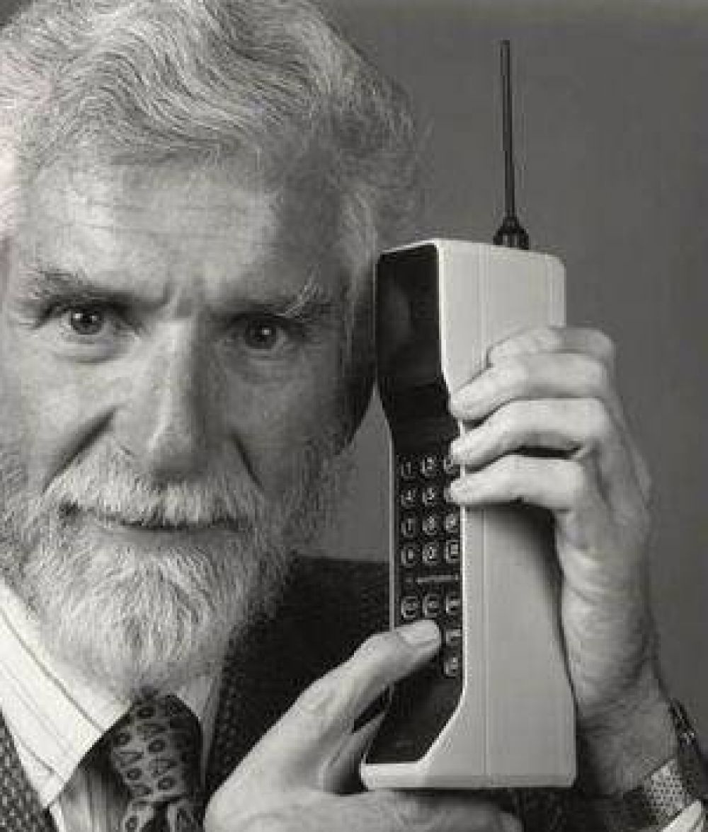 �Hoy queremos reinventar las comunicaciones m�viles�
