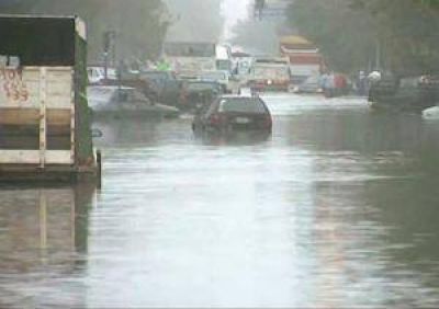 Nueva alerta por "abundantes lluvias" causa temor en los habitantes de La Plata