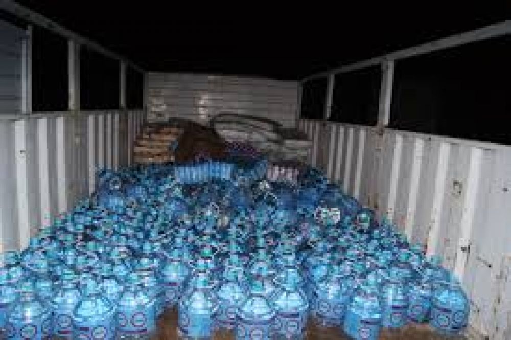 Los marplatenses se multiplican para efectuar donaciones para los afectados por las inundaciones en la ciudad de La Plata