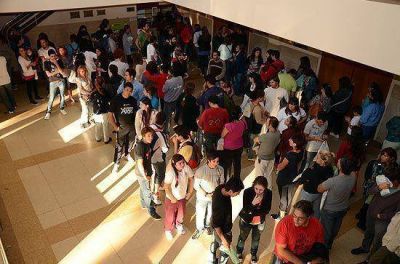 Gracias a la gente quedan pocas entradas para Estelares y hay muchos �tiles para escuelas
