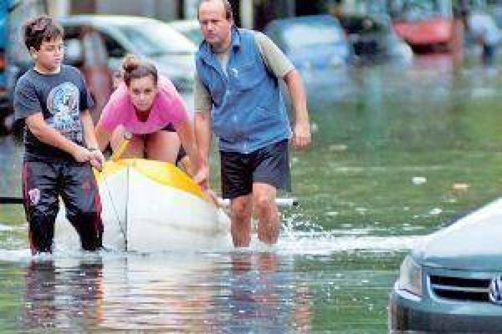 Santiago se moviliza ante la tragedia de los bonaerenses