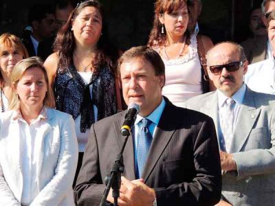 Weretilneck: �hay una preocupaci�n nacional por la gobernabilidad de Bariloche�