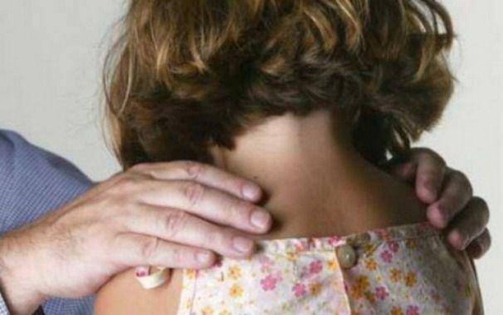 Lo condenan a 15 a�os de prisi�n por abusar a su hijastra de 8 durante dos a�os