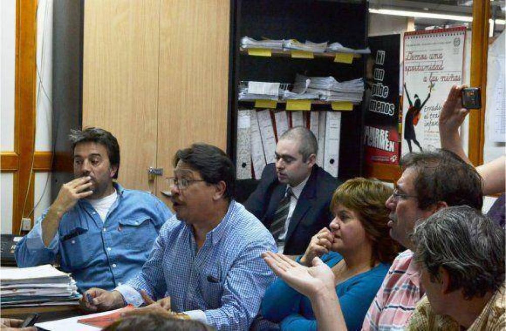 Tras el paro Gobierno propuso redistribuci�n de fondos