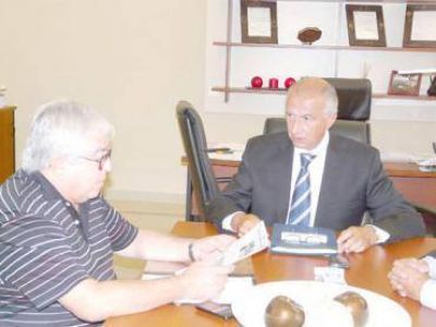Analizan la construcci�n de viviendas para municipales