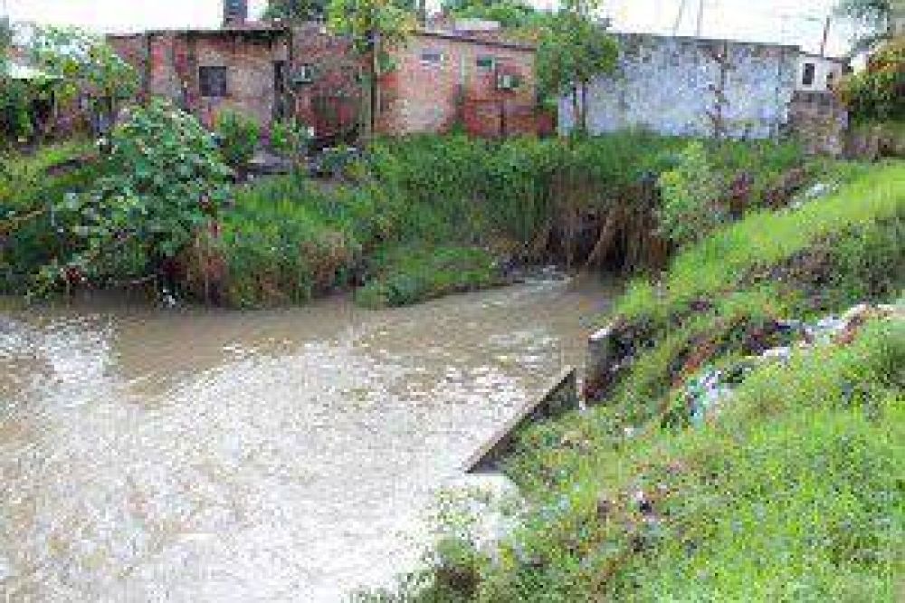 Desag�es pluviales funcionaron a pleno para evacuar las aguas que trajo tama�o temporal