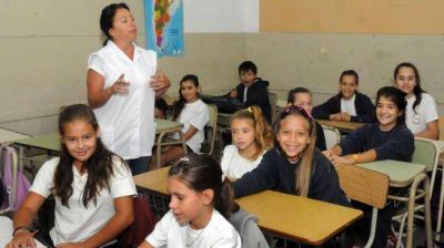 Quieren cuidar la voz de los docentes y evitar el ausentismo