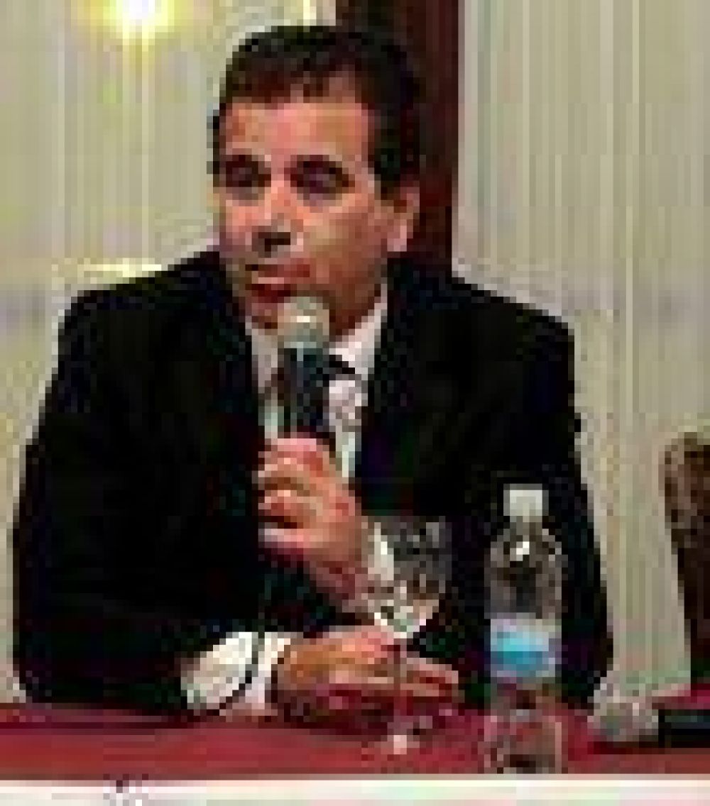 RITONDO LE AGRADECI� A LA OPOSICI�N