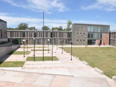 Juzgar�n a acusado de violar a una chica en un cementerio