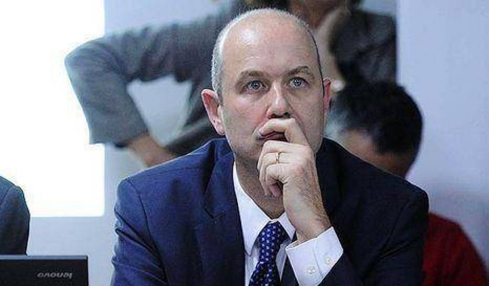Temporal: "Tenemos cuatro l�neas de cr�dito"