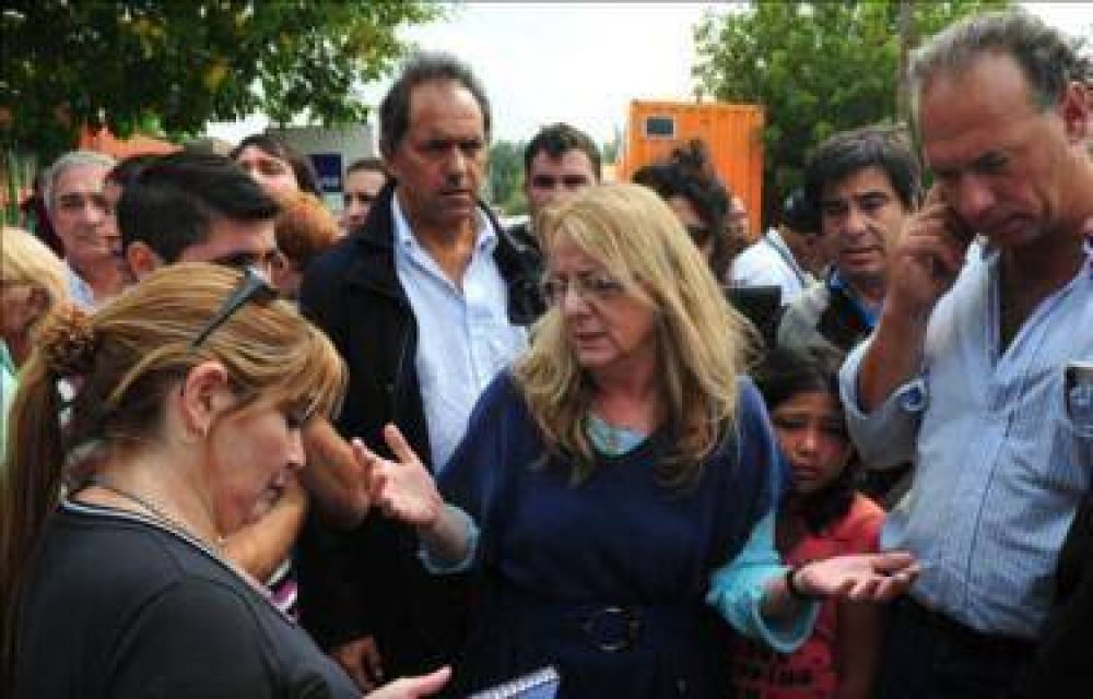 Scioli: lo que se trata es de darles respuestas a la gente