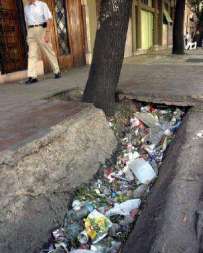 Advierten mayor riesgo de inundaciones en Mendoza