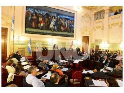 La Asamblea Legislativa aprob� 13 pliegos para fiscales y defensores