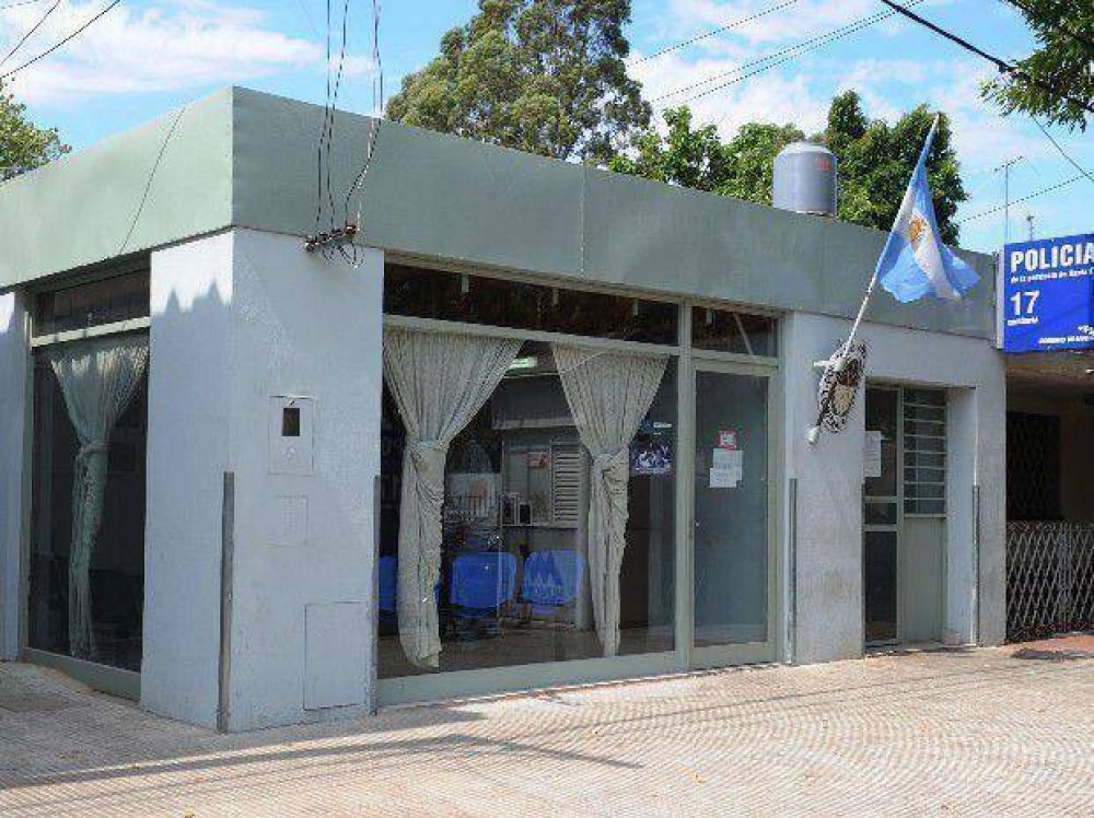 Conmoci�n en la zona oeste de Rosario: un joven de 24 a�os mat� a pu�aladas a su madre
