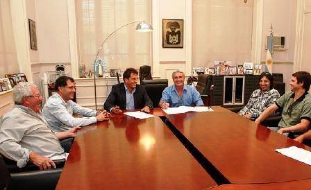Nuevo predio para el deporte recreativo y la tercera edad en el Delta