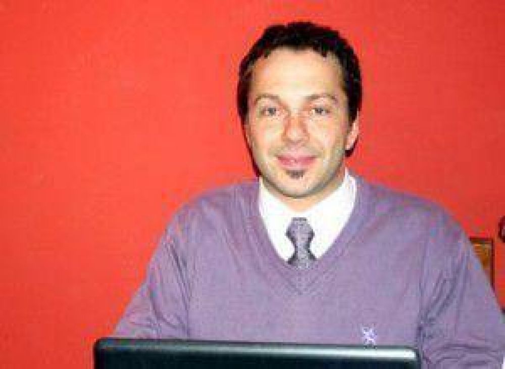 La oficina de documentaci�n r�pida abrir� los s�bados de abril