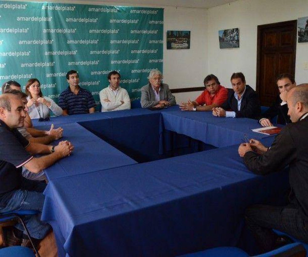 Acuerdan medidas para controlar las fiestas de egresados